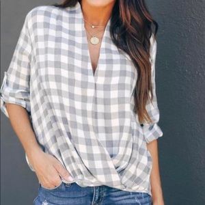 VICI - Grey & White Plaid Shirt - L